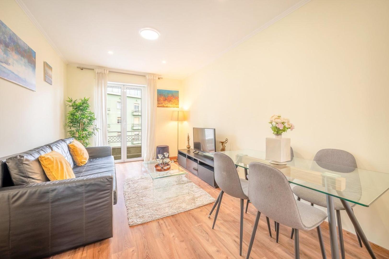 Guestready - Happy Home In Santa Cruz 리스본 외부 사진